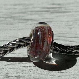Chamilia Glass Bead in Pale Red with Swirls